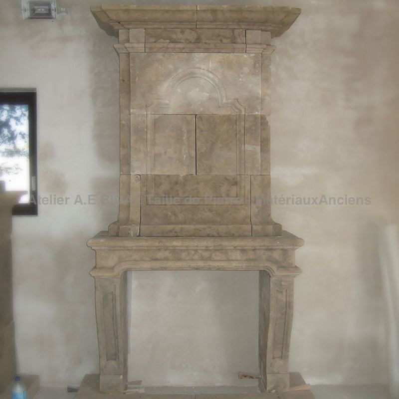 Classic Louis XIII mantelpiece in stone crafted in Provence by Alain BIDAL