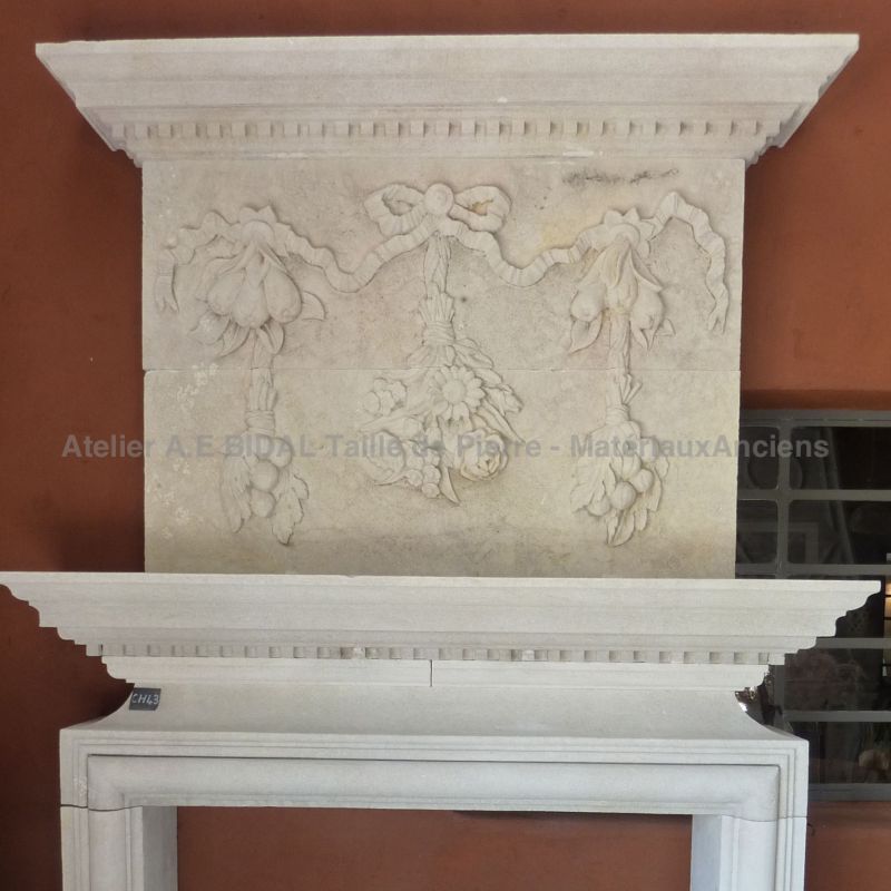 Exceptional Louis XIII mantelpiece in stone  - Atelier Alain BIDAL (Provence)