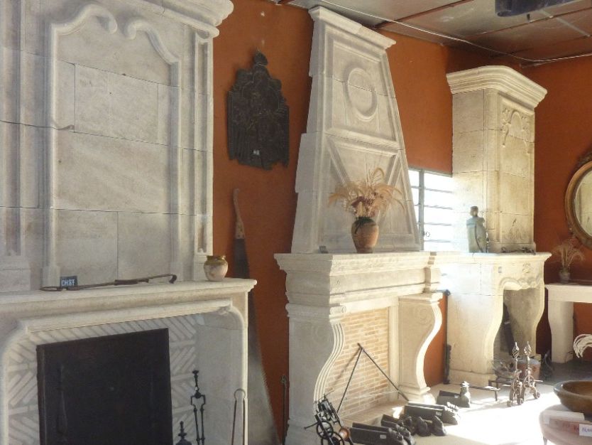 Mantels with trumeau in stone