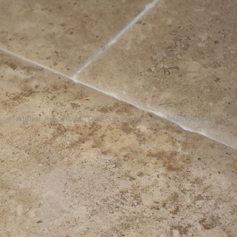 Dallage Vallangis, pierre naturelle de Bourgogne - Atelier Alain BIDAL