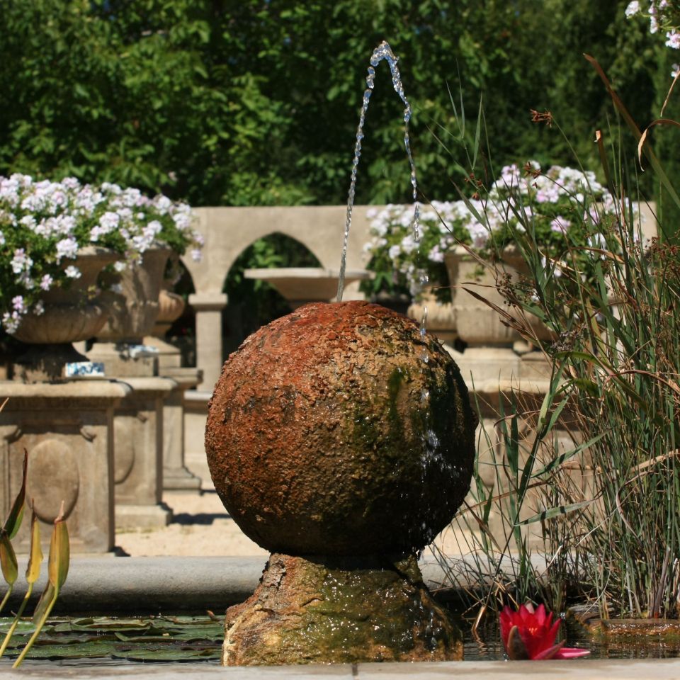 Ateliers Alain Bidal, Taille de pierre vaucluse et matériaux anciens en plein coeur de la provence.