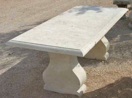 Carved limestone table for both indoor or outdoor - Atelier Alain BIDAL (Provence)