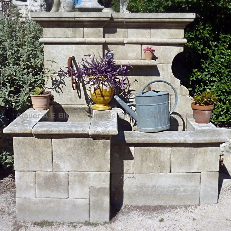 Provence fountain in stone - Garden fountain with 2 basins.