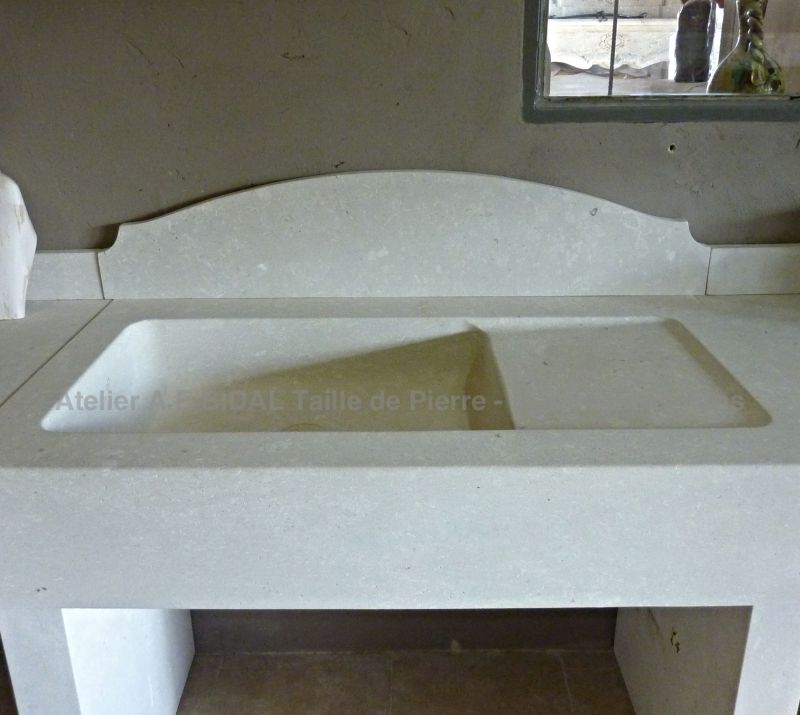 Exceptional stone kitchen hand-crafted in Provence by the stonemason Alain Bidal