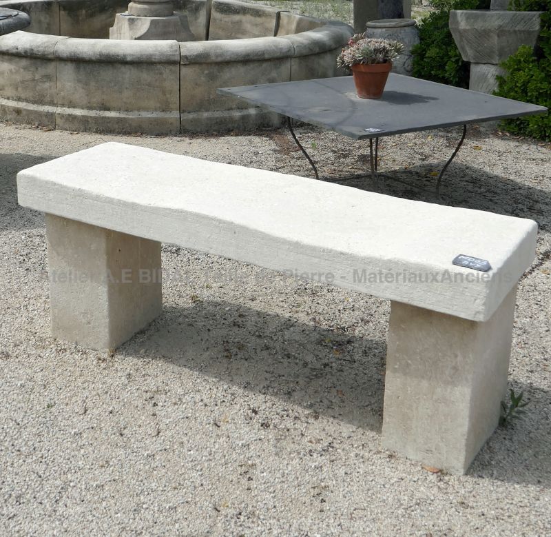 Sustainable garden bench in carved limestone - Atelier Alain BIDAL (Provence)