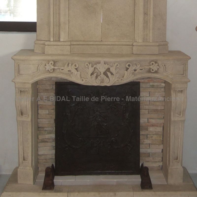 Louis XIV mantel, exceptional reissue of a classic French mantelpiece in stone by Atelier BIDAL (Provence)
