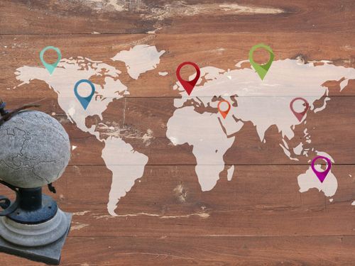 The Atelier Alain Bidal, stone cutter and antique materials dealer, delivers original pieces in natural stone everywhere in the world.