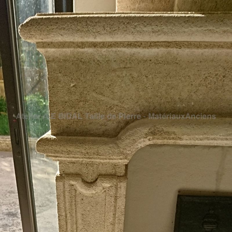 Louis XVI fireplace with trumeau in natural French limestone - Atelier Alain BIDAL (Provence).