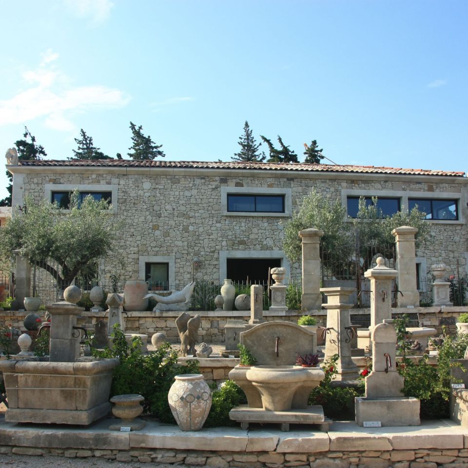 Des ojets de décoration intérieur ou pour votre jardin en pierre de taille