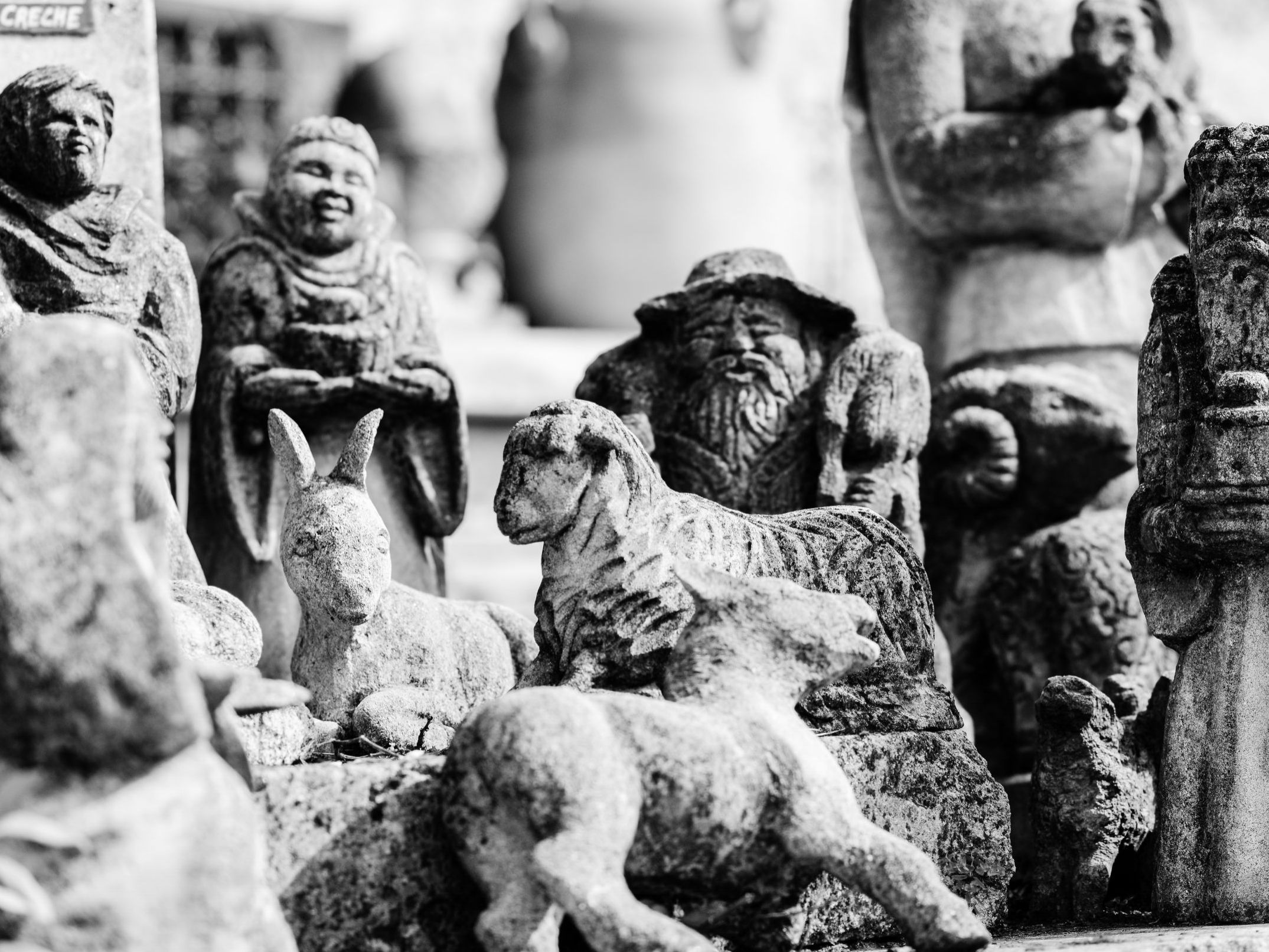 End of year closing dates for the Atelier Alain Bidal - Master stone cutter and antique materials dealer in Provence.