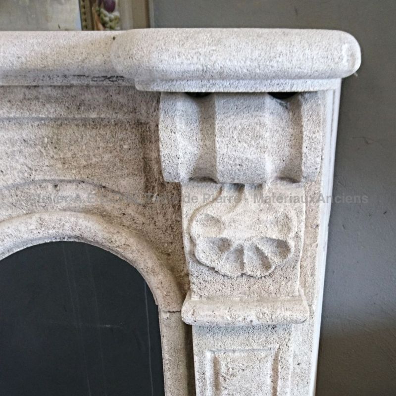 Cheminée de réédition en pierre - Un savoir-faire ancestral pour une réalisation contemporaine !