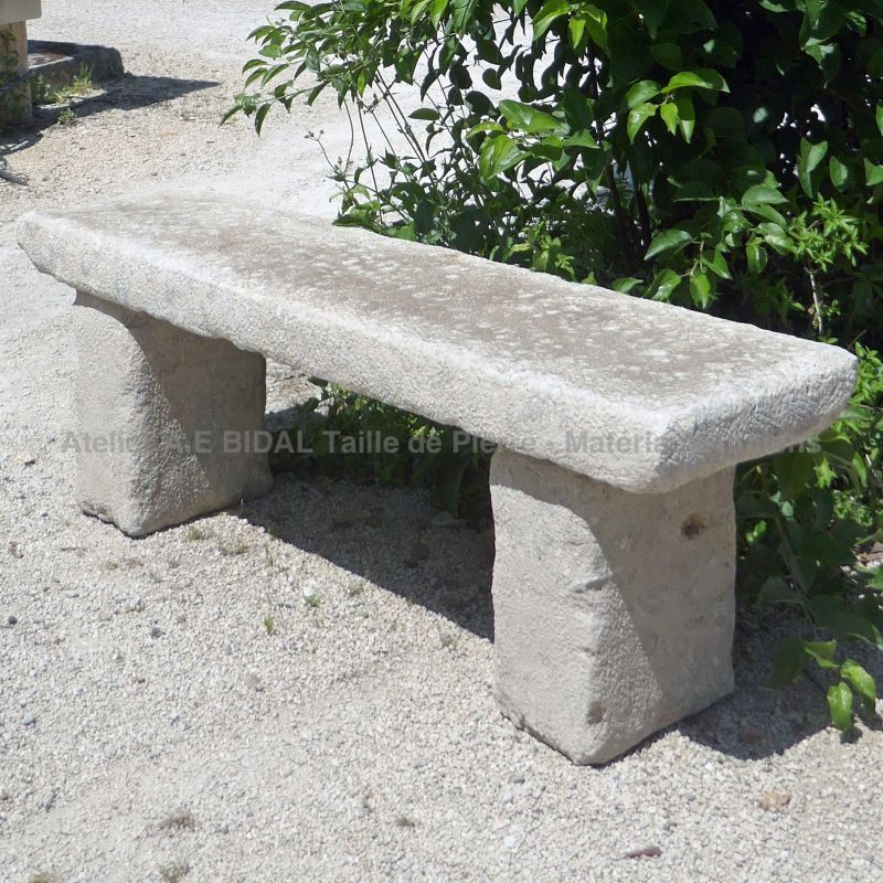 Mobilier de jardin en pierre banc rustique de confection artisanale