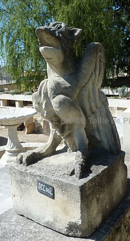 Sculpture en pierre de Provence : Gargouille
